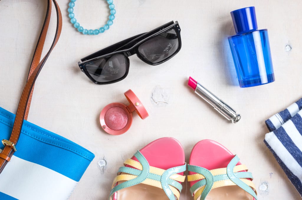 5 Accessories for Every Woman's Wardrobe 5 Accessories for Every Woman's Wardrobe