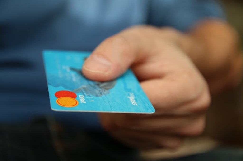 5 Things You Should Know About Establishing Credit 5 Things You Should Know About Establishing Credit