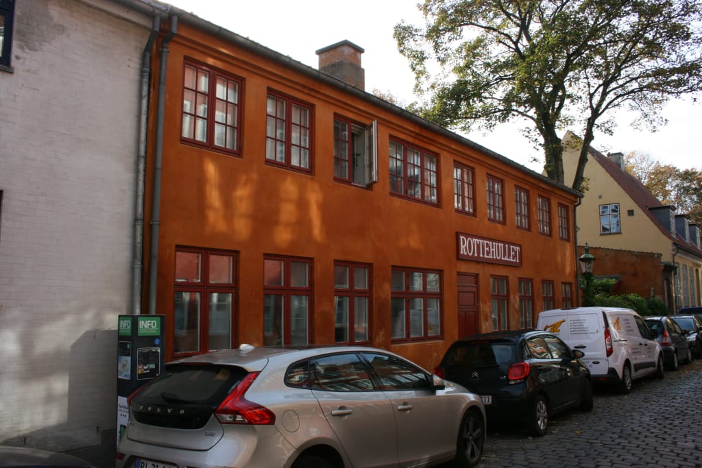 How to find cheap moving companies in Aalborg
How to find cheap moving companies in Aalborg