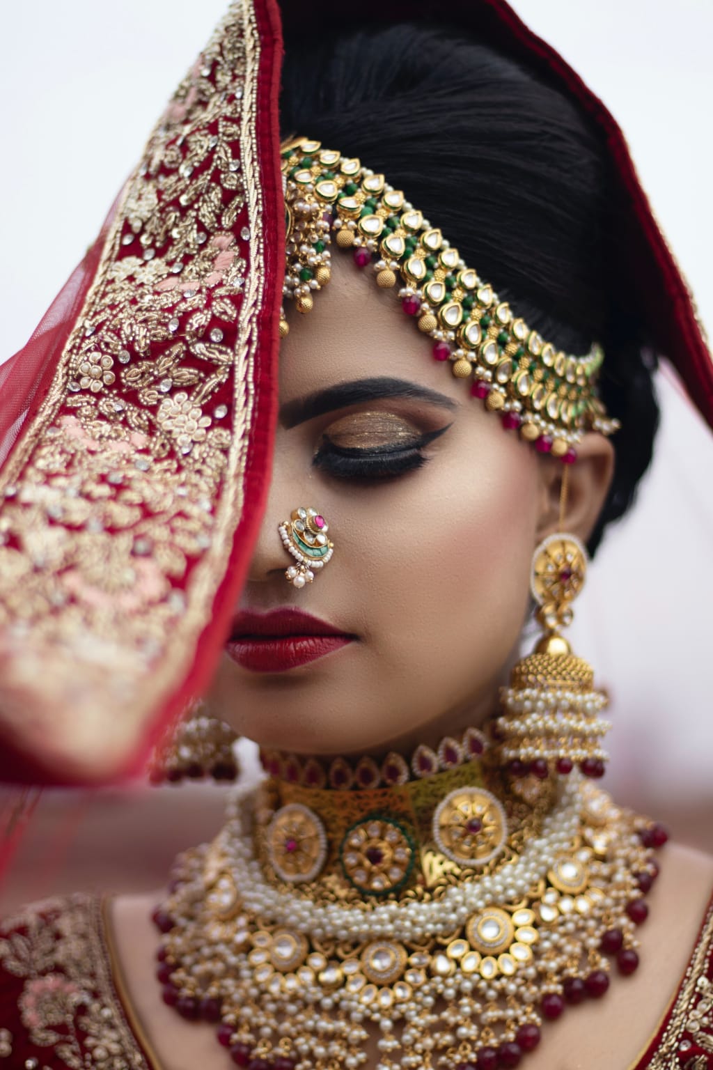 Must-Haves In Your Bridal Trousseau!! Must-Haves In Your Bridal Trousseau!!