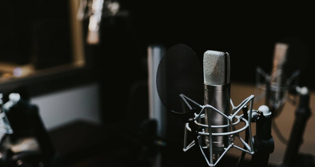 7 of the Best Podcasts About Investing 7 of the Best Podcasts About Investing