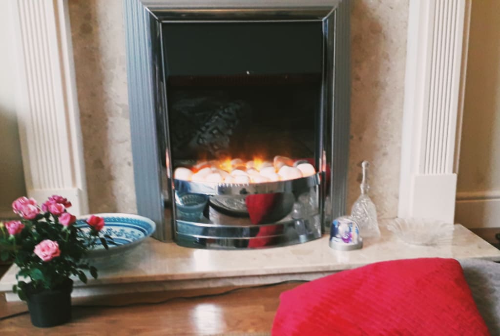 The Nook in my House That Changes Colour The Nook in my House That Changes Colour