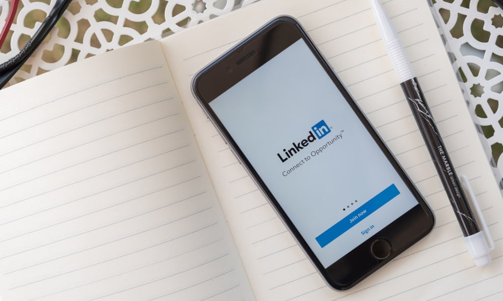 7 tips to create smarter Linkedln Resume 7 tips to create smarter Linkedln Resume
