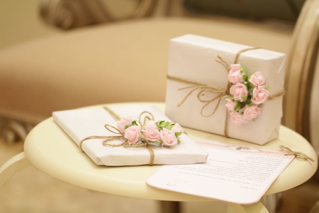 How to Pick the Perfect Gifts for Your Bridal Party How to Pick the Perfect Gifts for Your Bridal Party