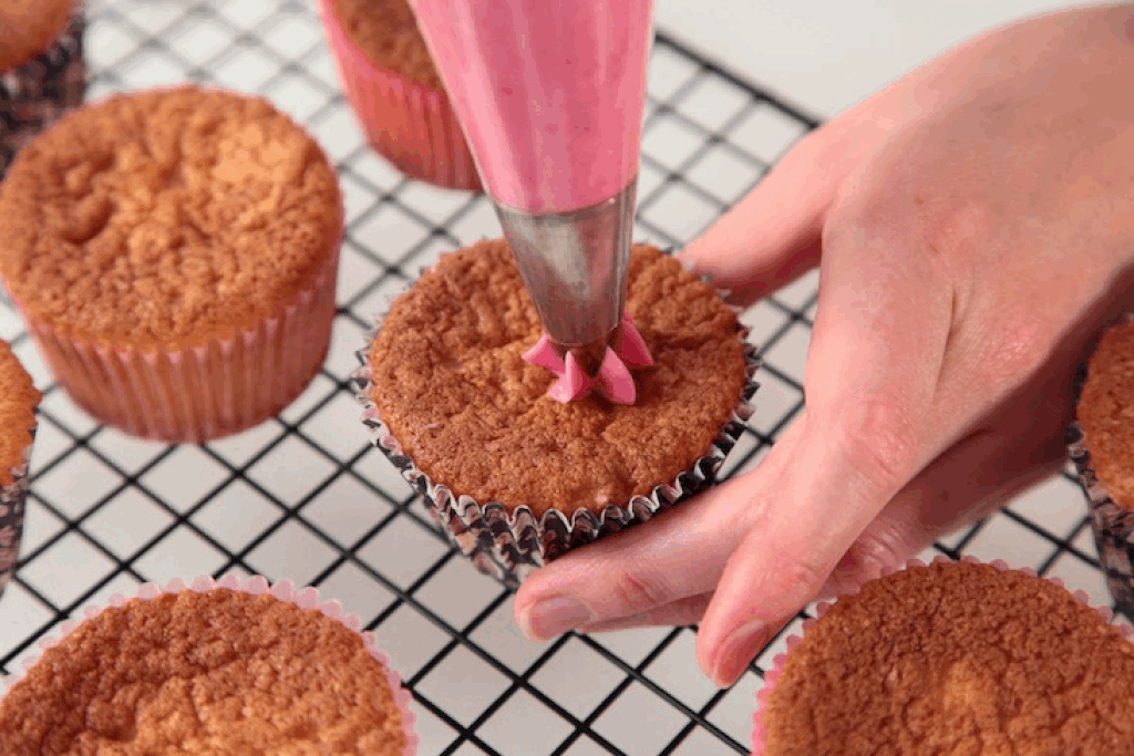 15 Accessories Every Baker Needs in Their Kitchen 15 Accessories Every Baker Needs in Their Kitchen