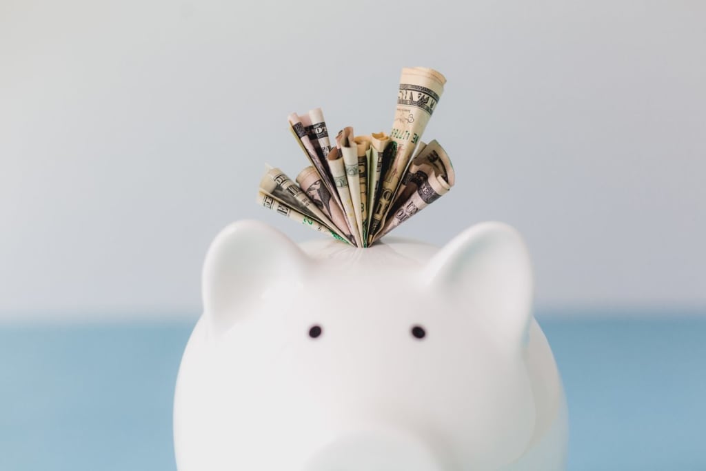 Save More Money with These 10 Epic Lifehacks Save More Money with These 10 Epic Lifehacks