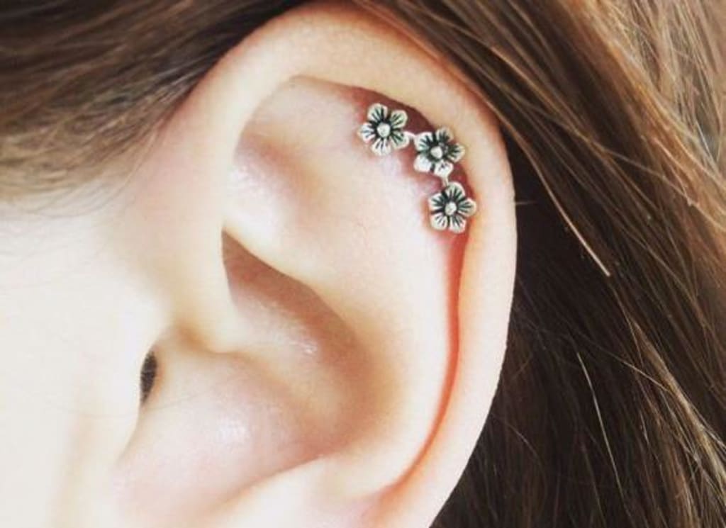 8 Amazing Cartilage Ear Piercing Ideas 