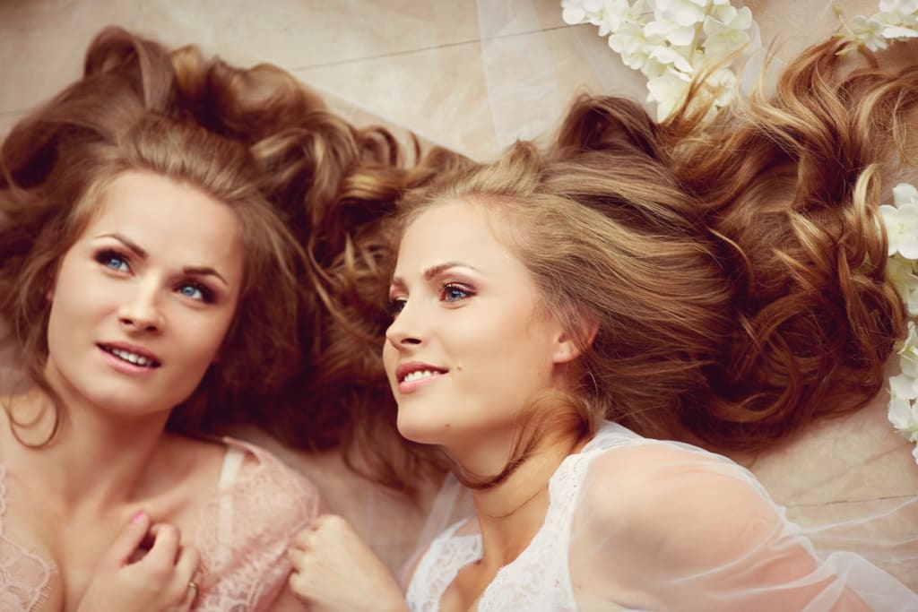 My Life As An Identical Twin My Life As An Identical Twin