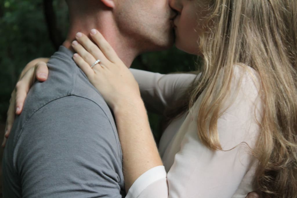 Pros and Cons of Herpes Dating Online Pros and Cons of Herpes Dating Online