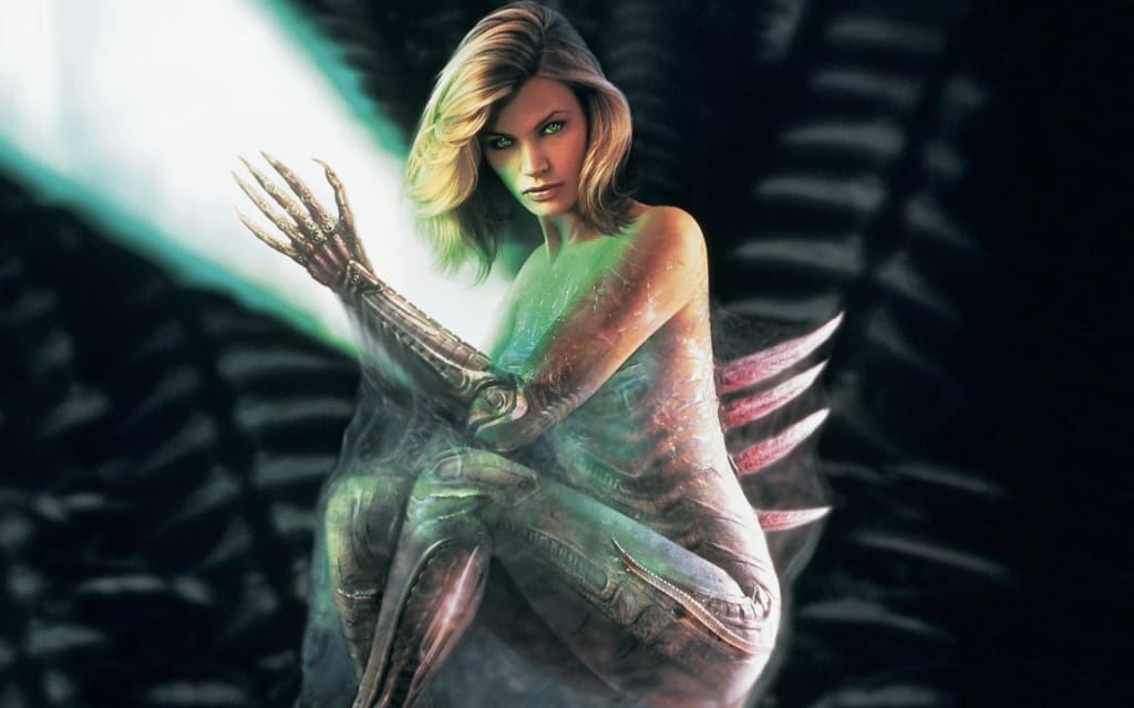 Queens Of Naughty: Sci-Fi’s Sexiest Bad Girls Queens Of Naughty: Sci-Fi’s Sexiest Bad Girls