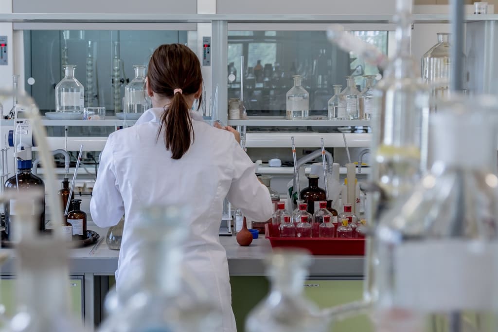 5 Things to Consider Before Ordering an Online DNA Test 5 Things to Consider Before Ordering an Online DNA Test