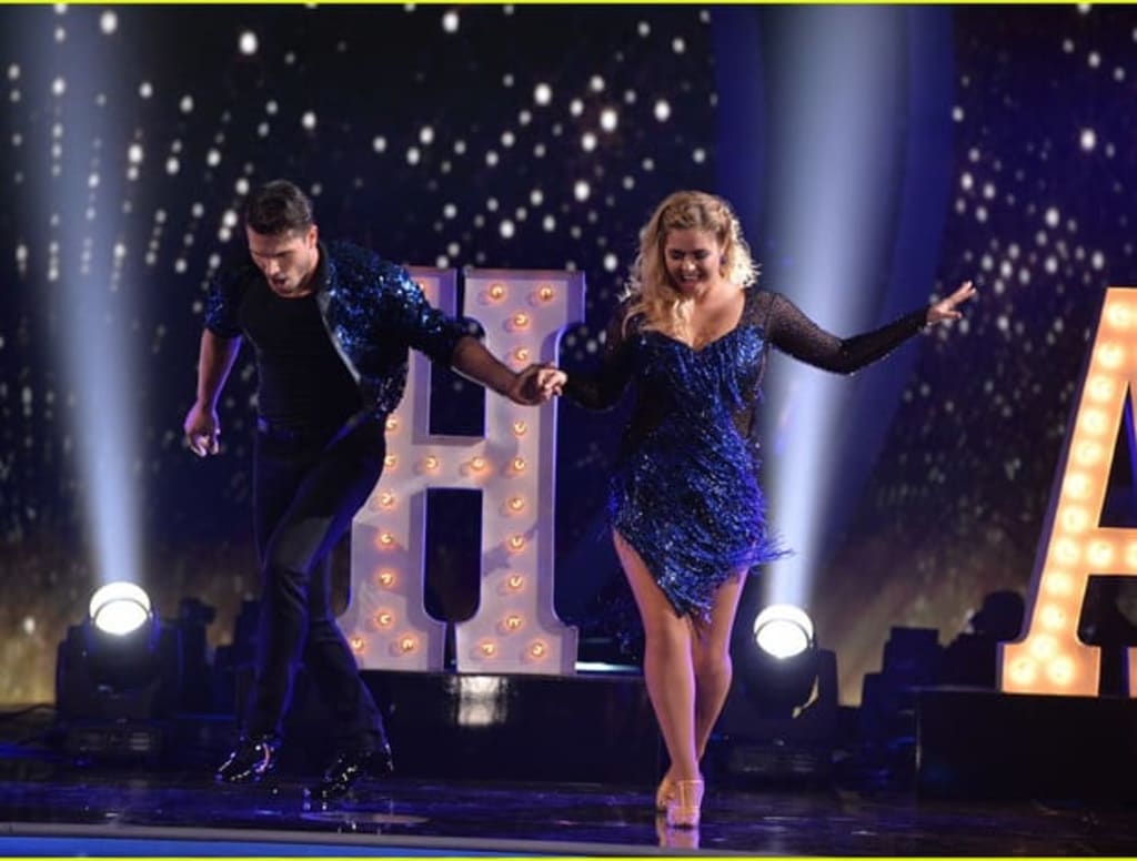 'Pretty Little Liars' Star Sasha Pieterse Is Bringing Attention To A Women's Health Issue On 'Dancing With The Stars' 'Pretty Little Liars' Star Sasha Pieterse Is Bringing Attention To A Women's Health Issue On 'Dancing With The Stars'