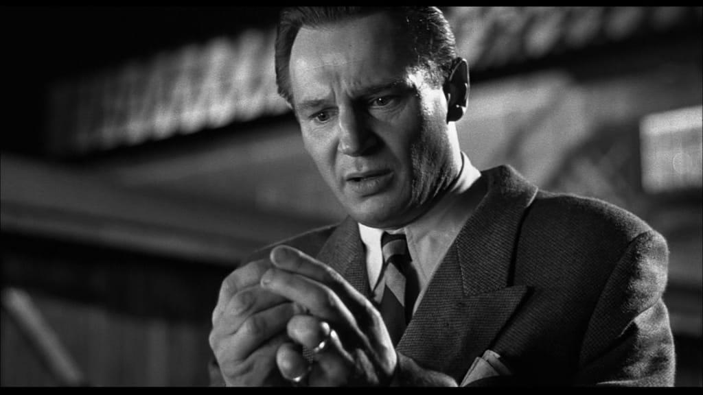 movie review of schindler's list