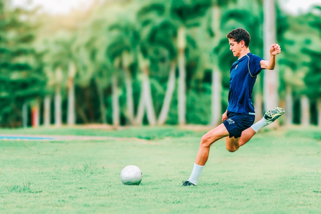 Get Back in the Game: Tips for Recovering Quickly from a Sports Injury Get Back in the Game: Tips for Recovering Quickly from a Sports Injury