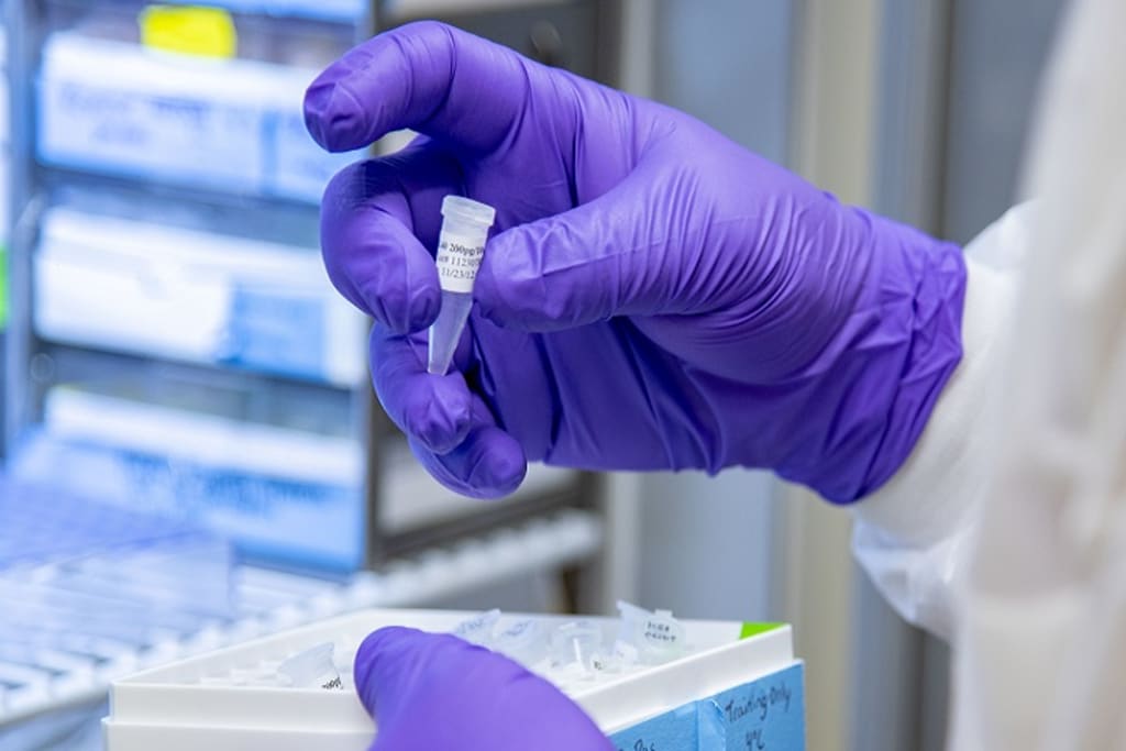How Accurate Are Those Home DNA Tests? How Accurate Are Those Home DNA Tests?