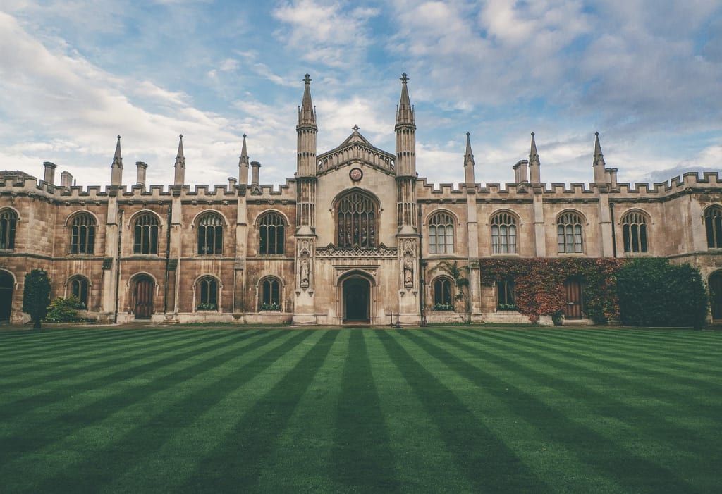 Benefits and Limitations of a Liberal Arts Degree Benefits and Limitations of a Liberal Arts Degree