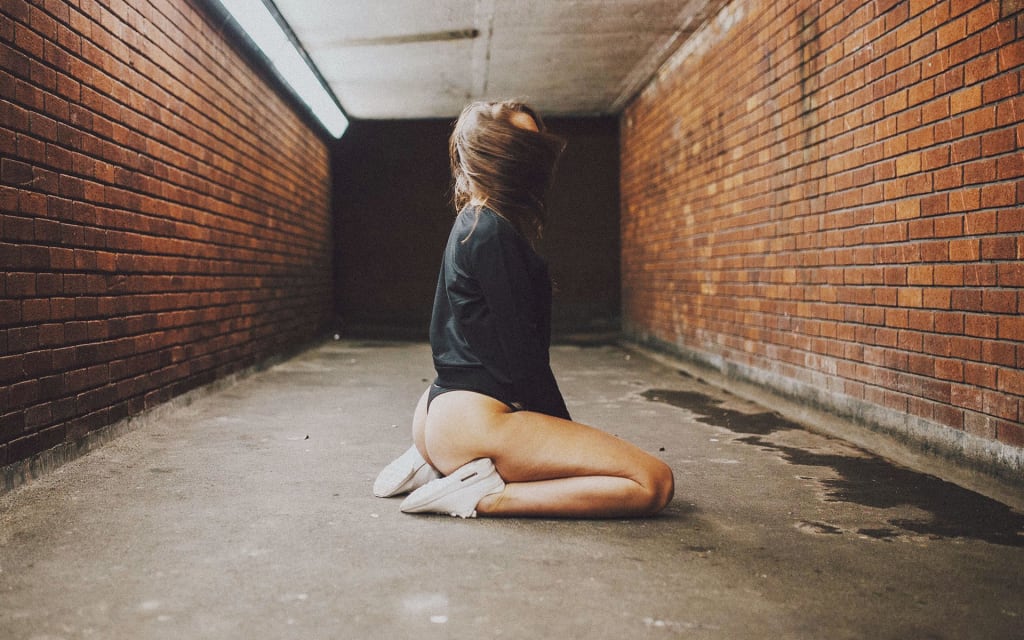 50 of the Hottest Women Wearing the Sexiest Sneakers 50 of the Hottest Women Wearing the Sexiest Sneakers