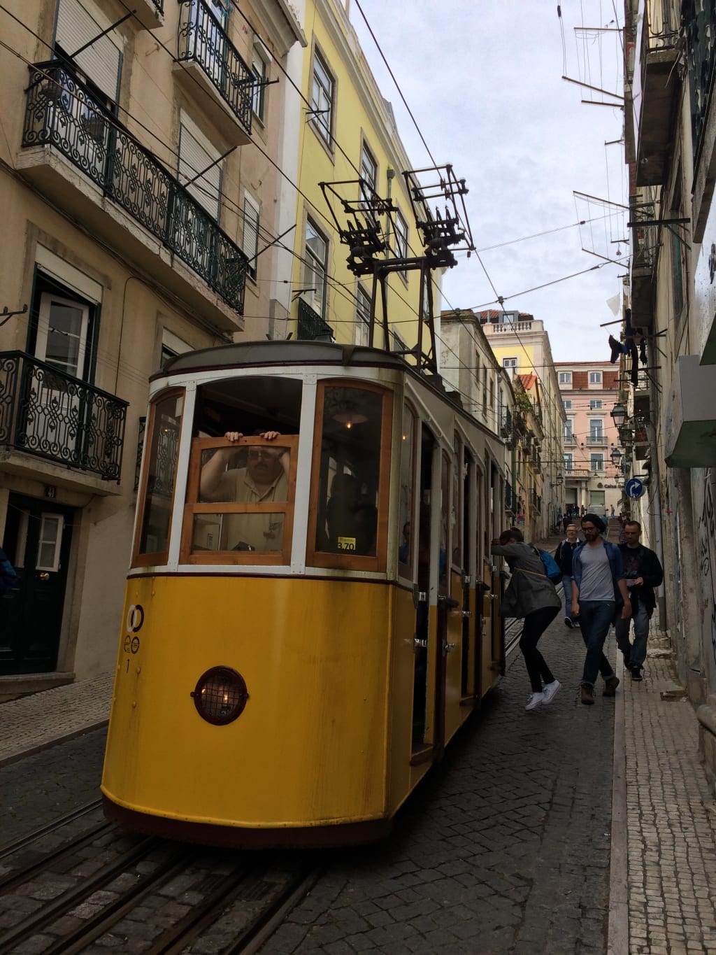 Why Studying Abroad Makes You More Employable Why Studying Abroad Makes You More Employable