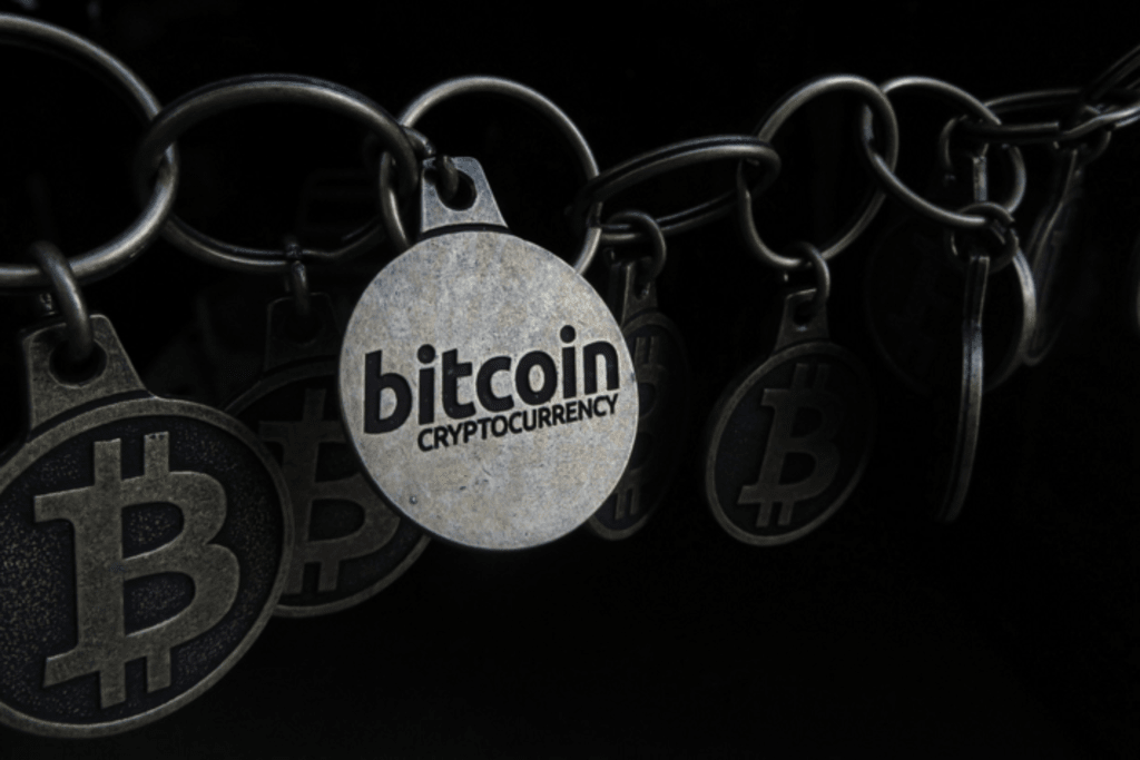 Bitcoin Isn't an Anonymous Currency Bitcoin Isn't an Anonymous Currency