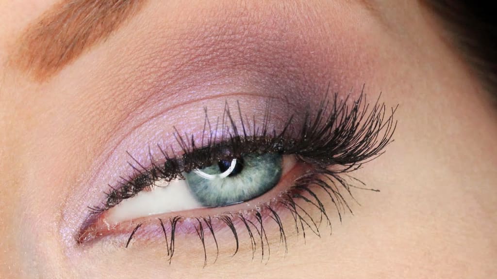 12 Duochrome Eyeshadows You're Going to Love 12 Duochrome Eyeshadows You're Going to Love