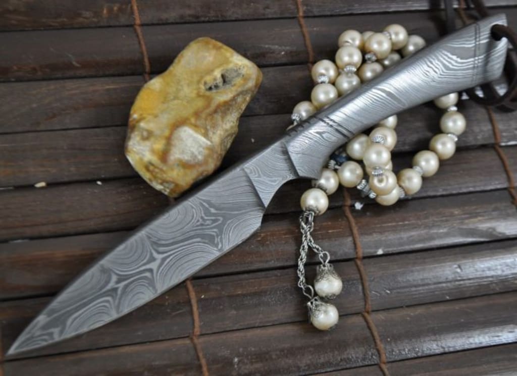hunting knife uses