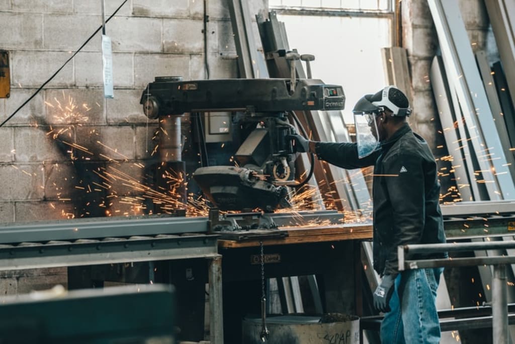 2 Major Benefits of Using Centerless Grinding for Your Automotive Components 2 Major Benefits of Using Centerless Grinding for Your Automotive Components