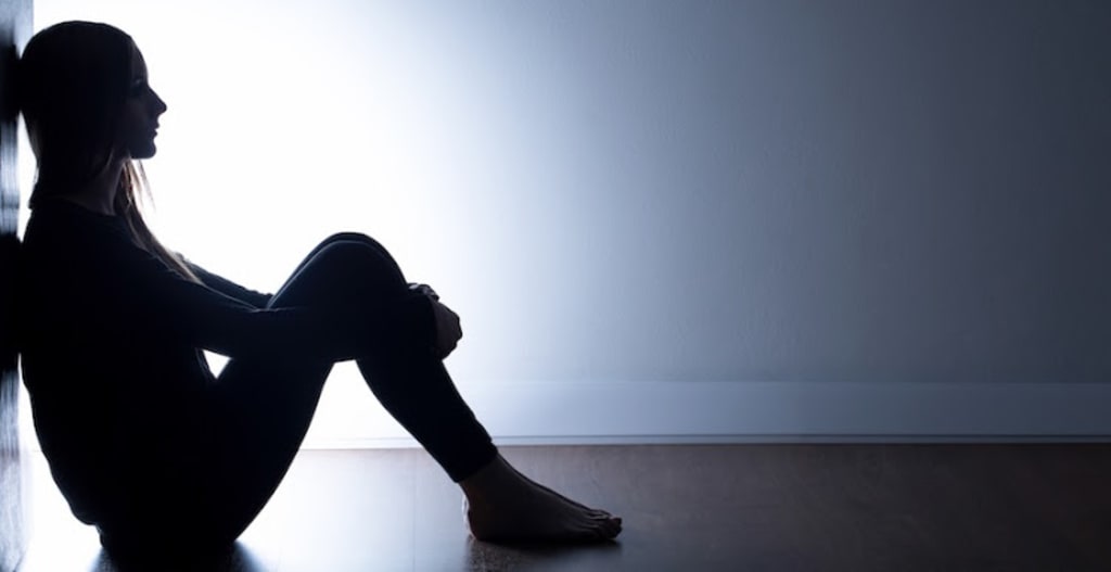 Signs You're in a Unhealthy Relationship Signs You're in a Unhealthy Relationship