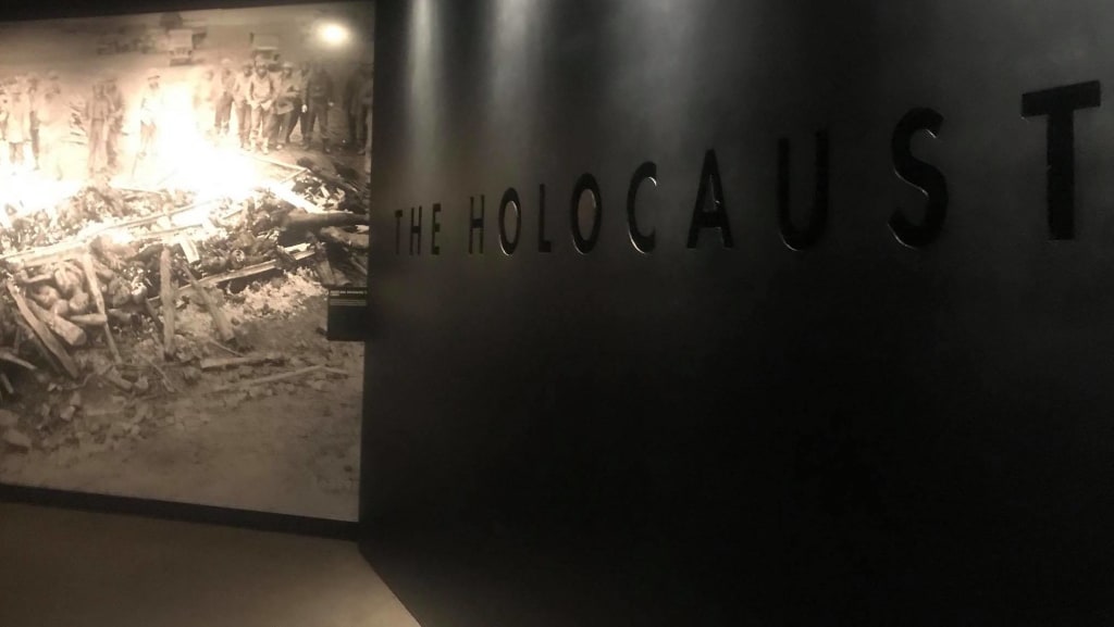 Visiting the Holocaust Museum Visiting the Holocaust Museum