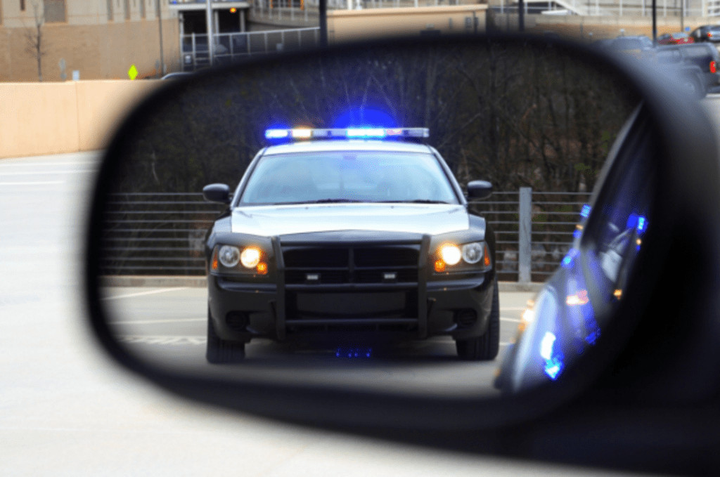Things Not to Do When Pulled Over by the Police!!! Things Not to Do When Pulled Over by the Police!!!