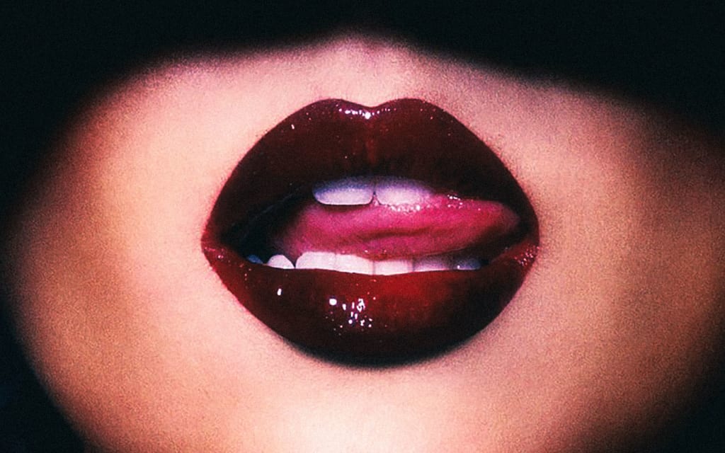 Red Lipstick Porn Stars - Porn Star Makeup Tips