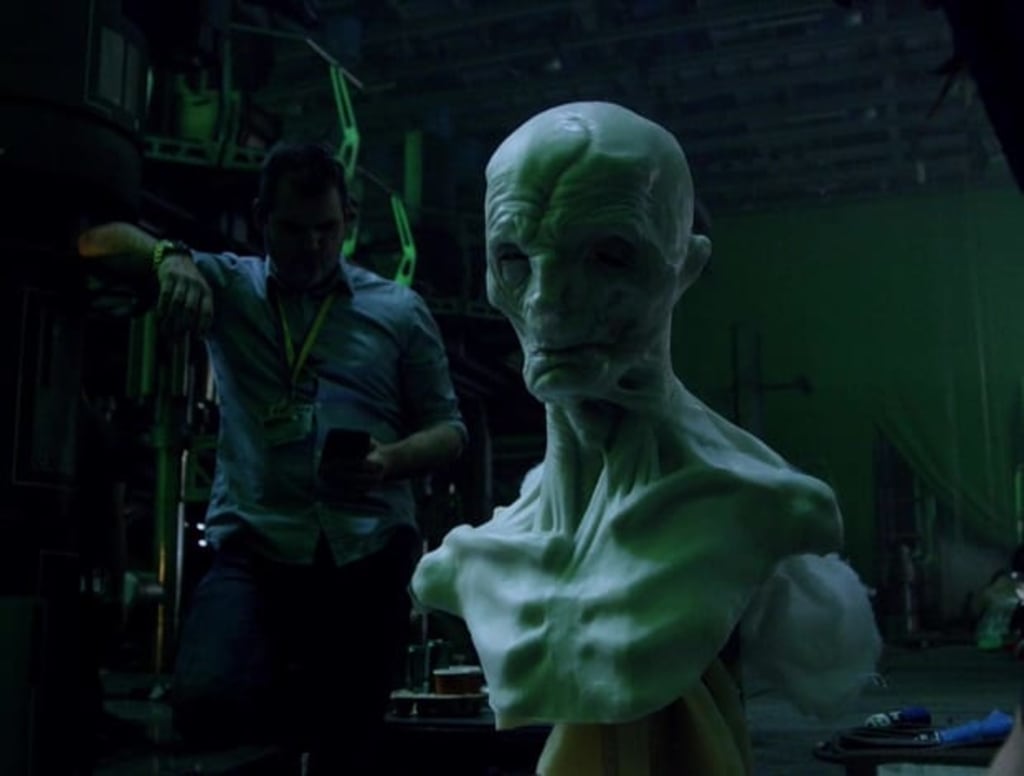 Star Wars: 'Aftermath: Empire's End' Hints That Snoke Is a Being from the Unknown Regions... Star Wars: 'Aftermath: Empire's End' Hints That Snoke Is a Being from the Unknown Regions...