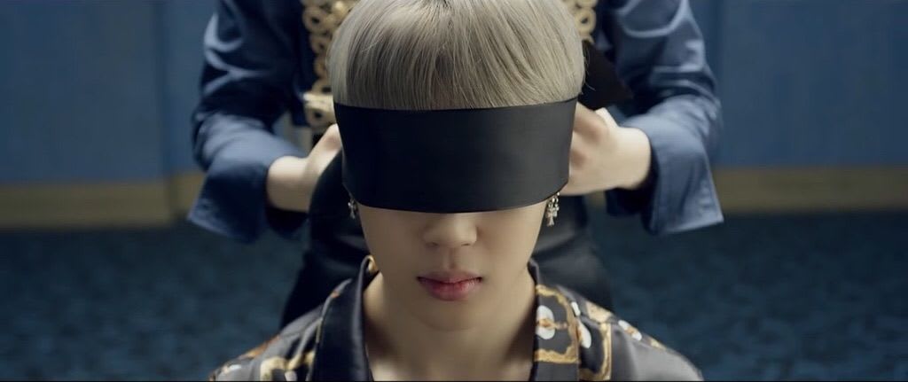 K-Pop, Your Kinks Are Showing K-Pop, Your Kinks Are Showing
