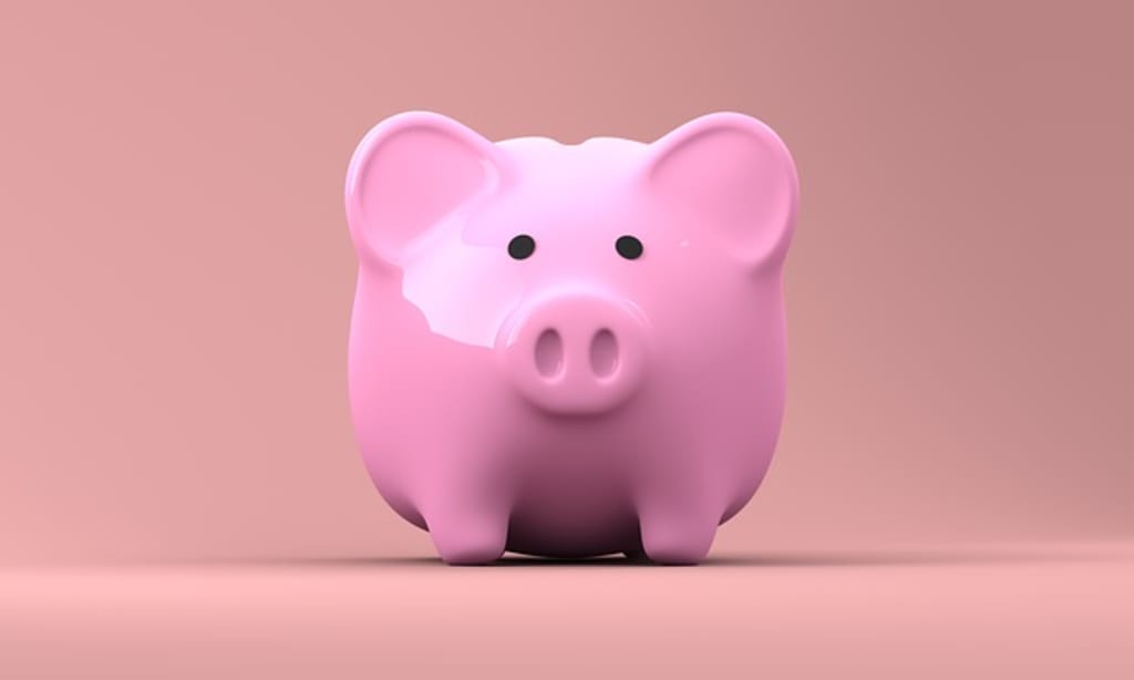 5 Small Ways to Save Money for Travelling 5 Small Ways to Save Money for Travelling