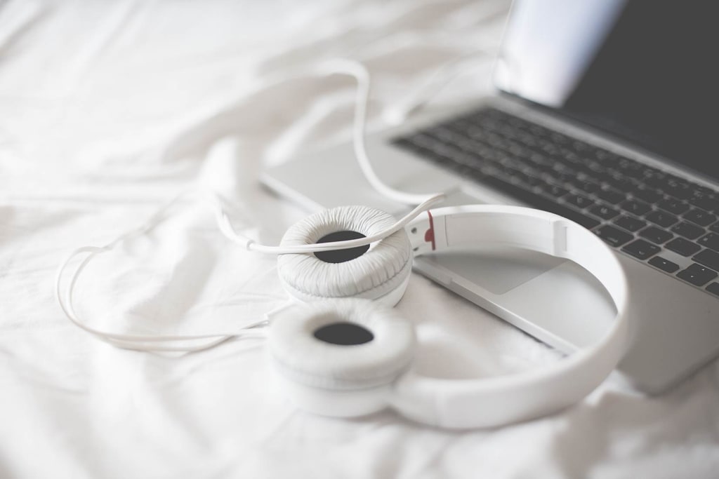 How To Create a Tech Podcast That People Actually Want to Listen To How To Create a Tech Podcast That People Actually Want to Listen To