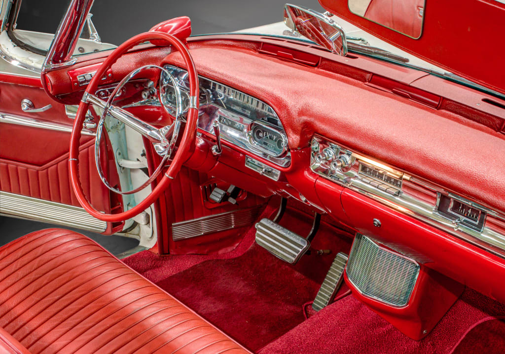 Forgotten Features From Old Cars That Still Look Cool Forgotten Features From Old Cars That Still Look Cool