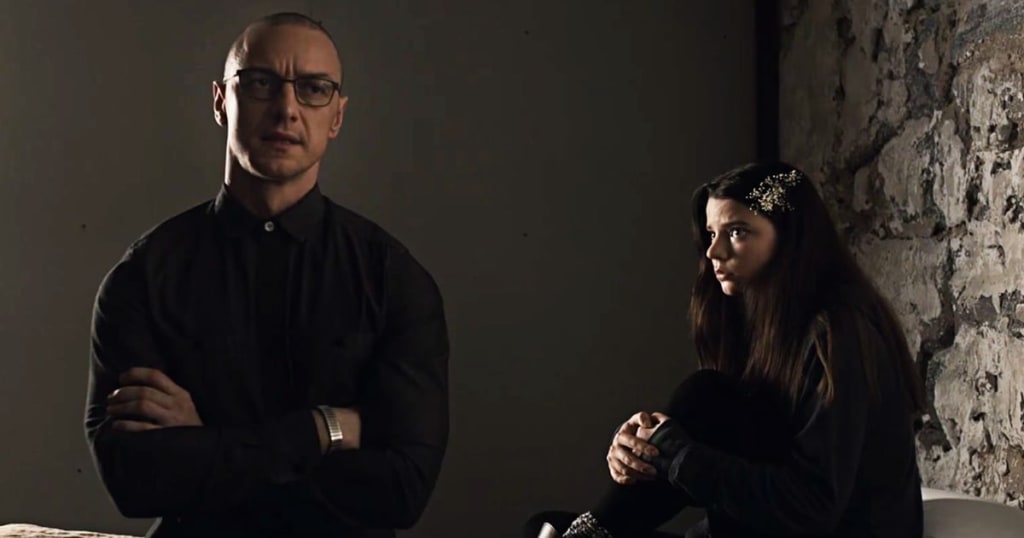 He Was 'Night' In Front Of Your Eyes: Did You Spot M. Night Shyamalan's 'Split' Cameo? He Was 'Night' In Front Of Your Eyes: Did You Spot M. Night Shyamalan's 'Split' Cameo?