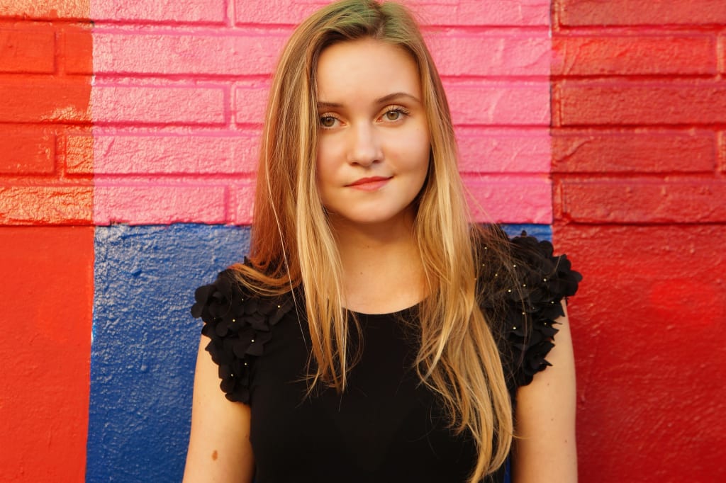 4 Ways to Instill Confidence in Your Tween 4 Ways to Instill Confidence in Your Tween