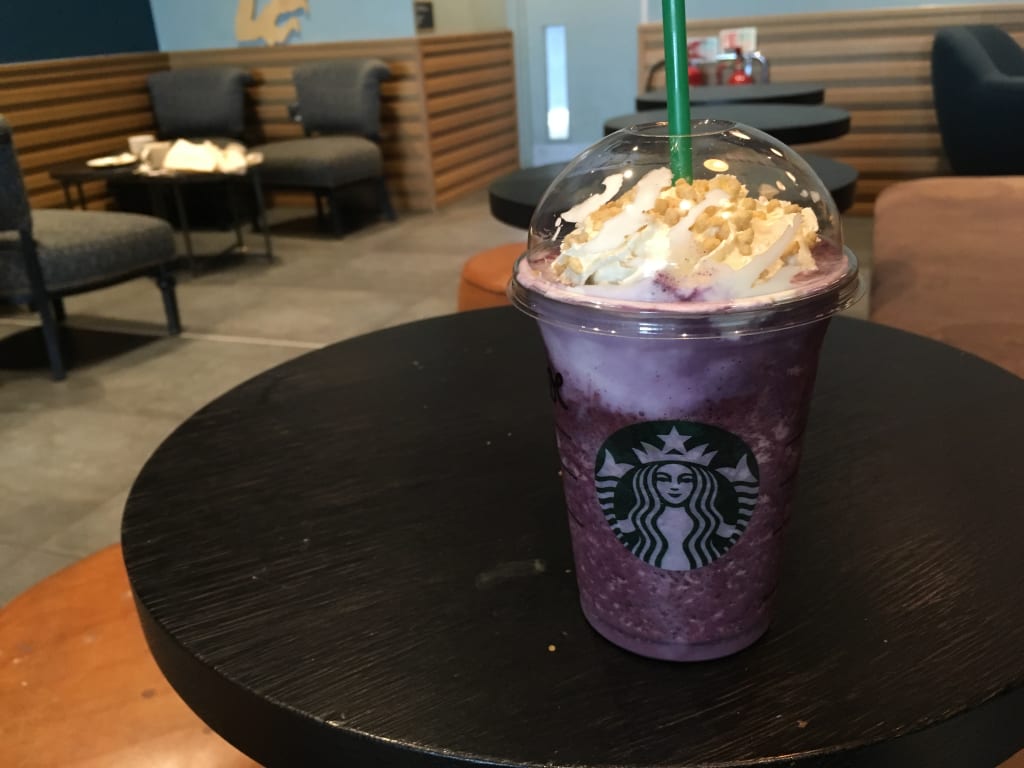Starbucks' Blueberry Cheesecake Frappuchino Starbucks' Blueberry Cheesecake Frappuchino