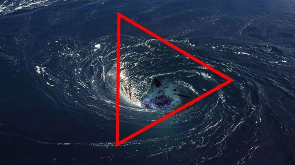 These People Took a "Trip" to The Bermuda Triangle... and the Reviews Are Hilarious! These People Took a "Trip" to The Bermuda Triangle... and the Reviews Are Hilarious!
