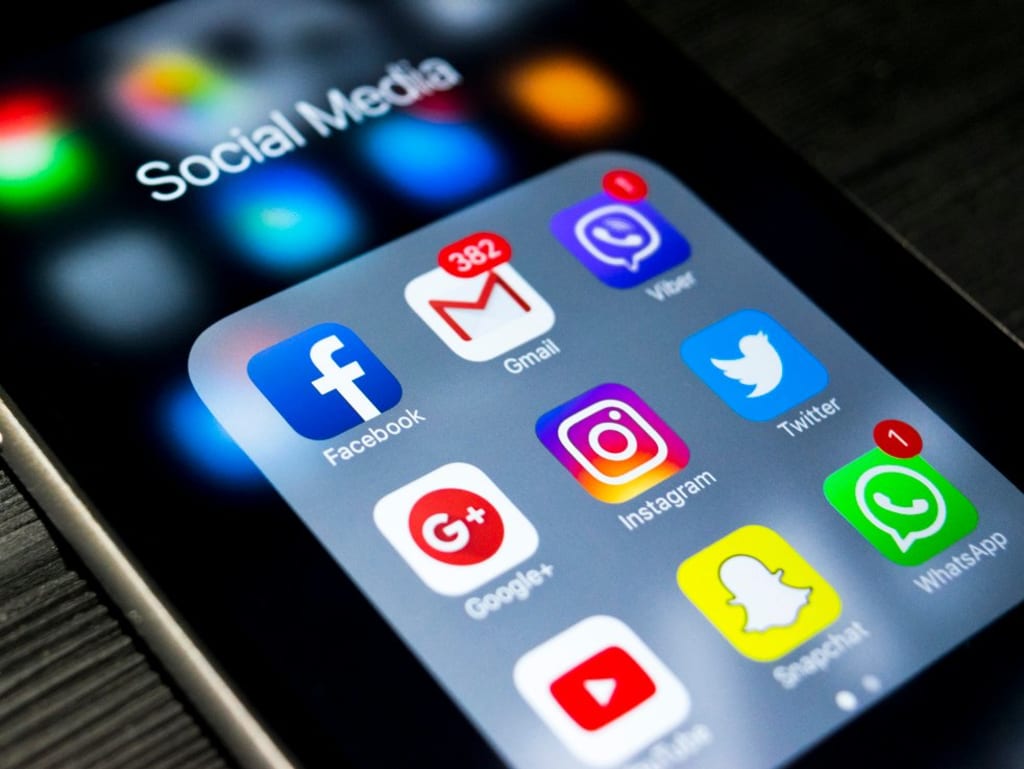 Social Media and Mental Health Social Media and Mental Health