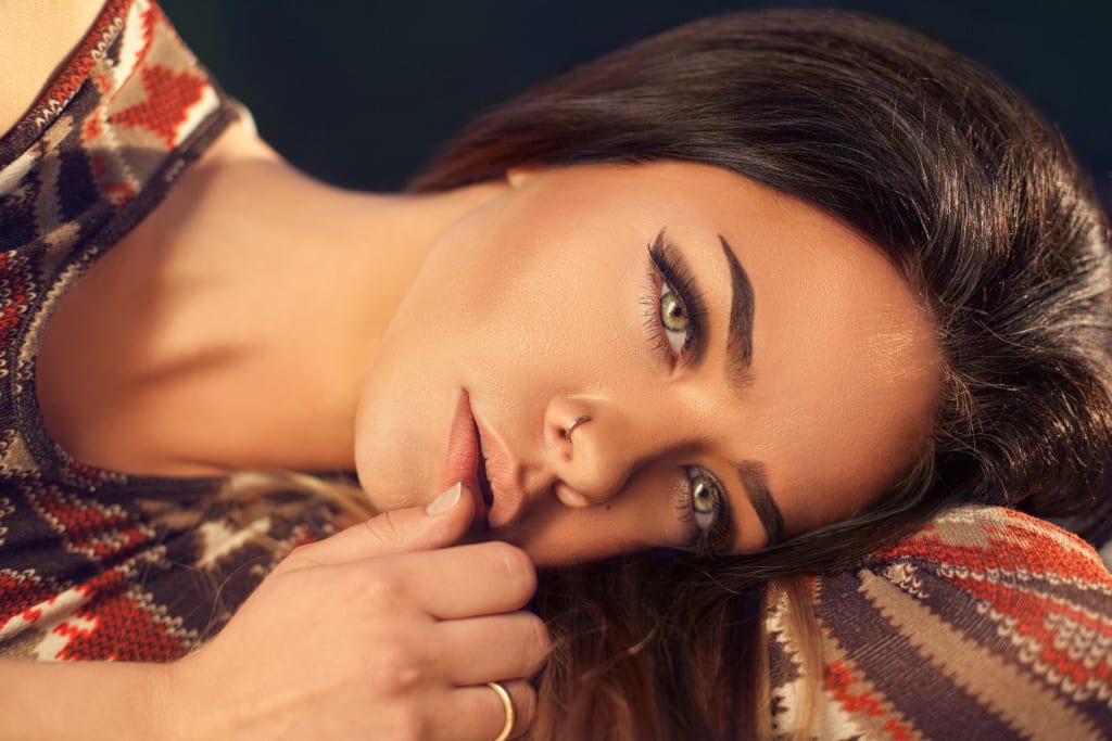 Best Makeup Tips for Sensitive Skin to Know Best Makeup Tips for Sensitive Skin to Know
