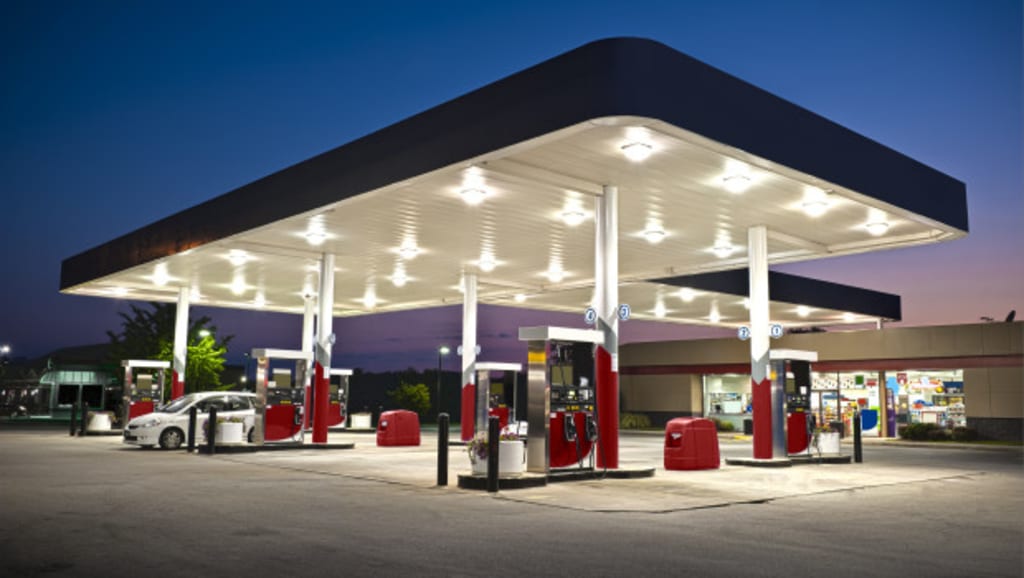 10 Things Almost All Gas Station Clerks Understand 10 Things Almost All Gas Station Clerks Understand