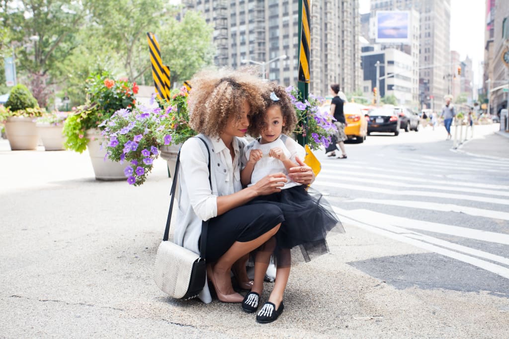 10 Career Advice Books for Moms Returning to Work 10 Career Advice Books for Moms Returning to Work