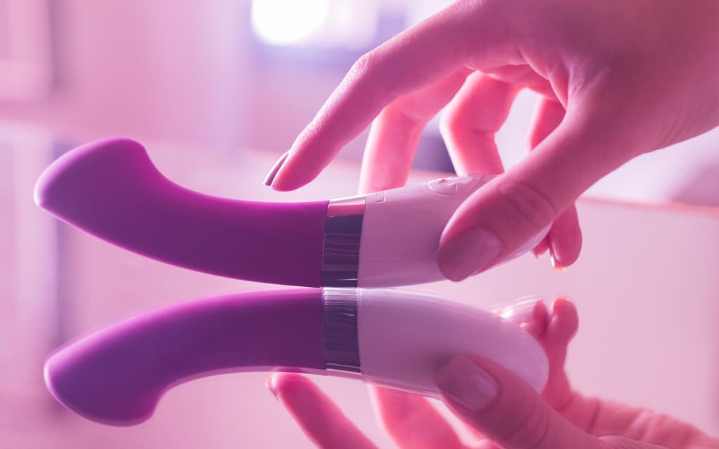 The Date Night Challenge: Two Couples Put LELO to the Test The Date Night Challenge: Two Couples Put LELO to the Test