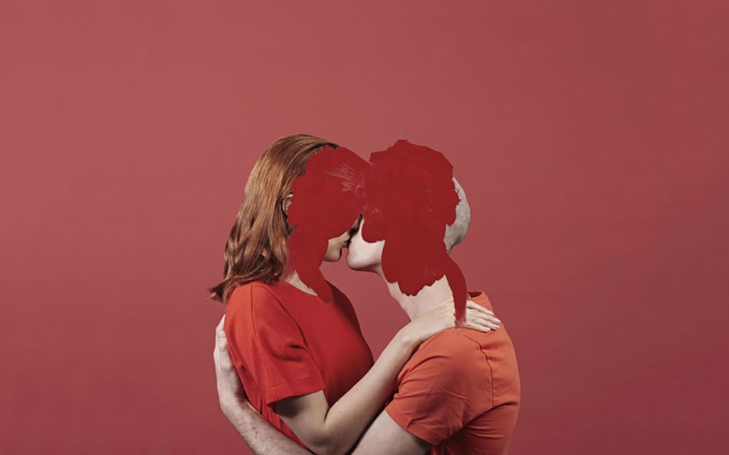 Warning Signs You're in a Toxic Relationship Warning Signs You're in a Toxic Relationship