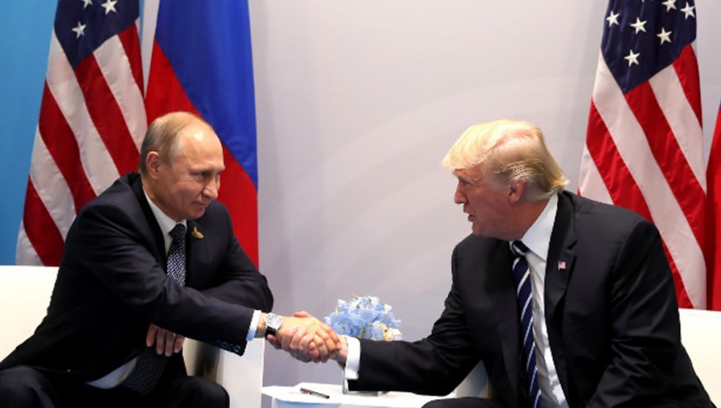 Putin, Trump & 'Russian Roulette' Putin, Trump & 'Russian Roulette'