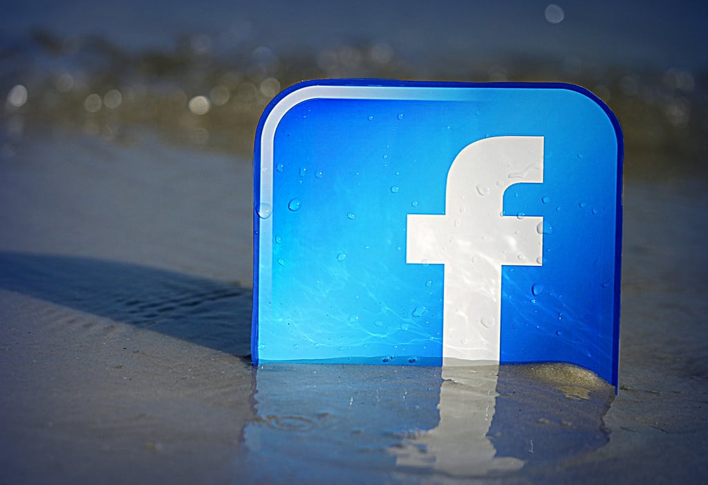 Dealing With the #DeleteFacebook Movement and How Zuckerberg’s Handling the Backlash of the Cambridge Analytica Privacy Scandal Dealing With the #DeleteFacebook Movement and How Zuckerberg’s Handling the Backlash of the Cambridge Analytica Privacy Scandal
