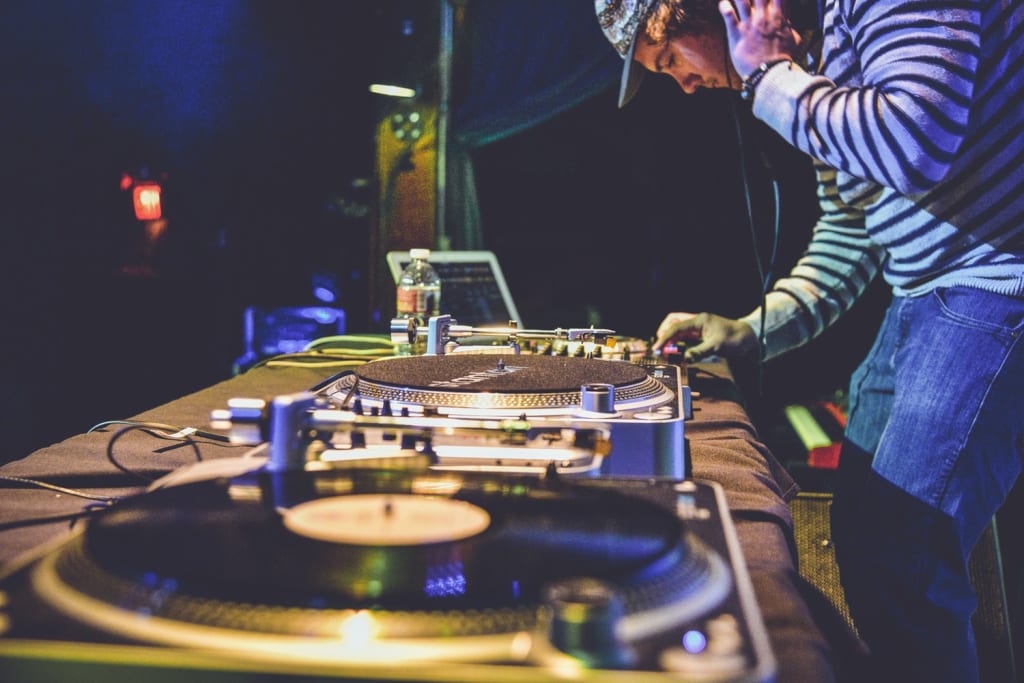 The History of The DJ The History of The DJ