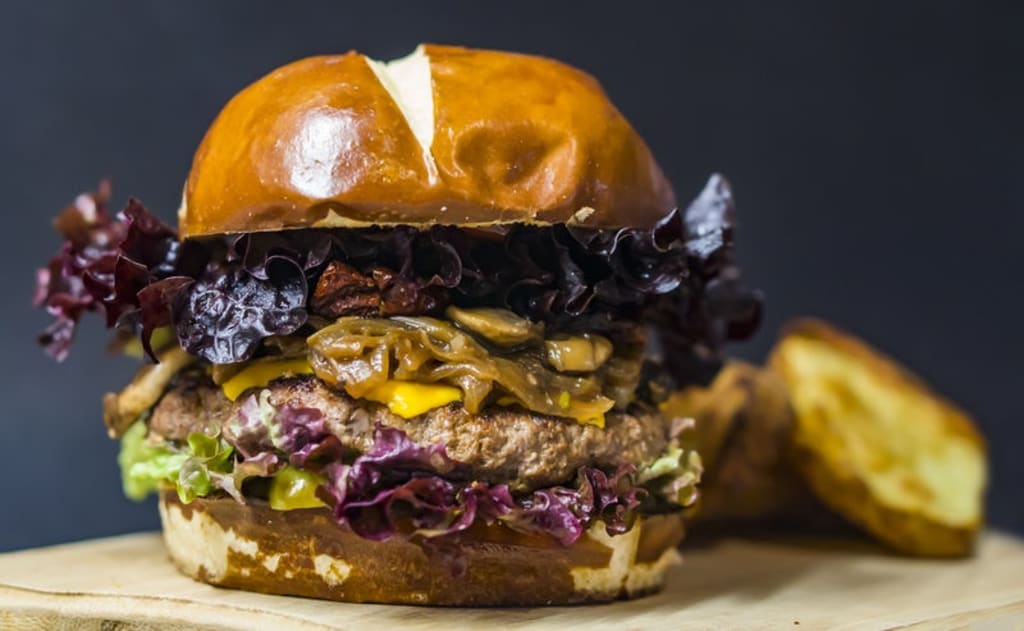Best Burgers with Margaritas and Daiquiris Best Burgers with Margaritas and Daiquiris