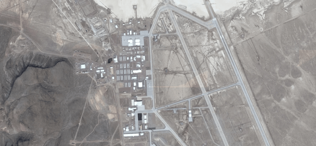Area 51: The Truth Area 51: The Truth